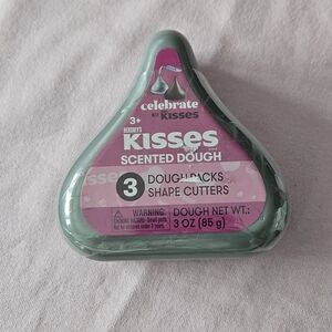 🤖♡Hershey's Kisses scented dough playset